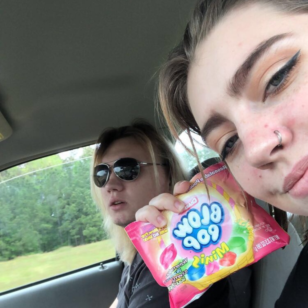 Meet your Posher, Jasmine